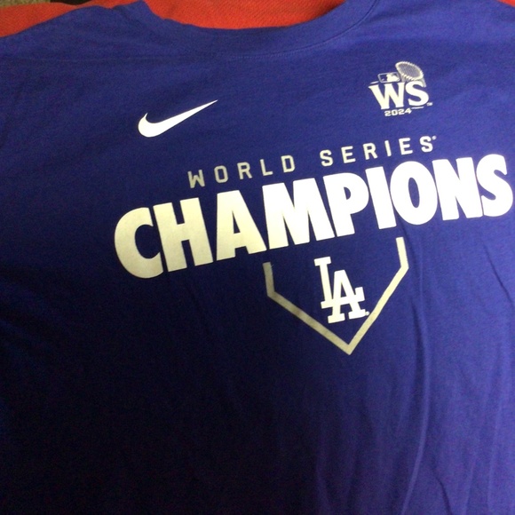 MLB LOS ANGELES Dodgers 2024 championship tshirt - Picture 3 of 5